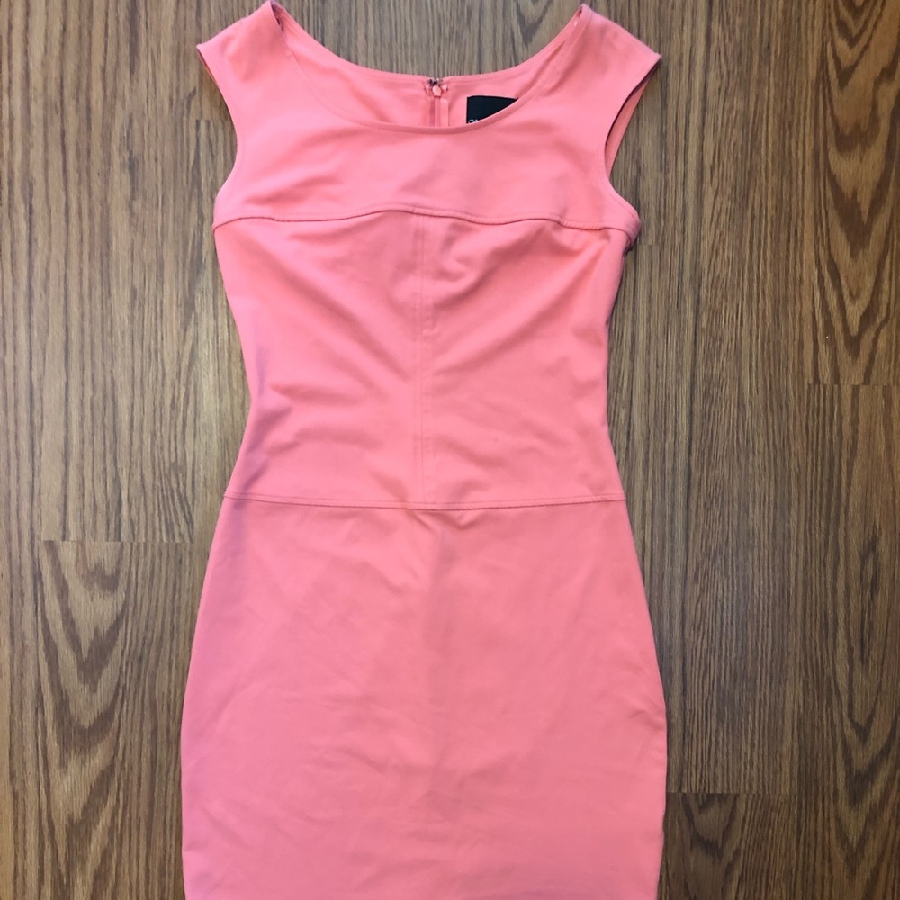 3 for $30📣 Cynthia Rowley Structured Pink Dress
